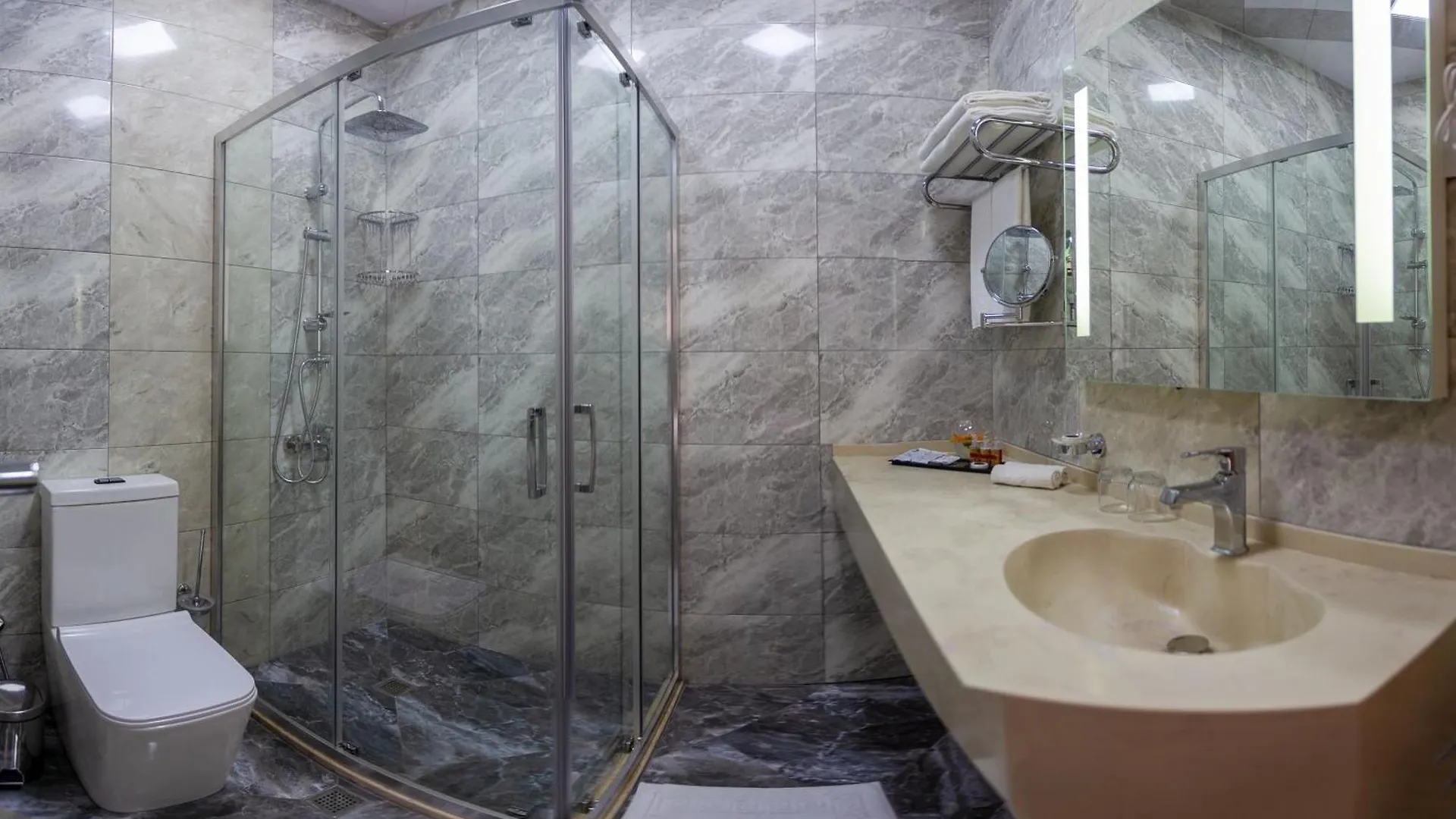 Golden City Hotel Баку